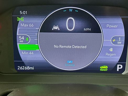 Used 2023 Chevrolet Bolt EUV LT w/ Convenience Package FWD image 19
