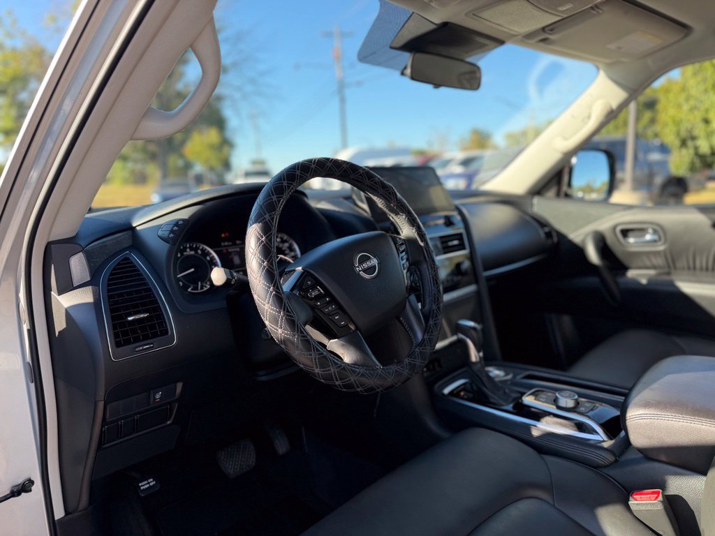 Used 2021 Nissan Armada SV RWD image 12