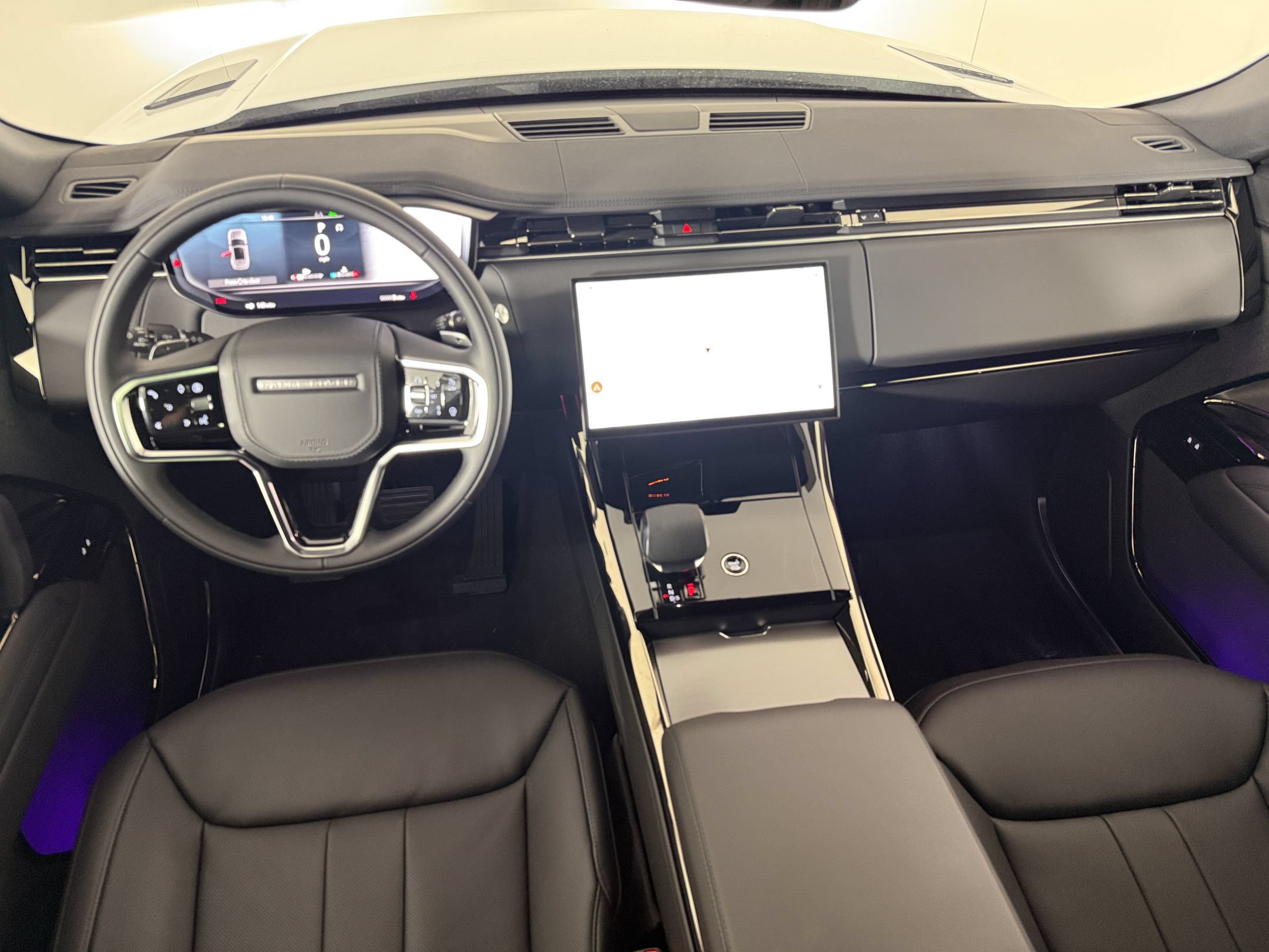 New 2027 Land Rover Range Rover Sport SE AWD/4WD image 16