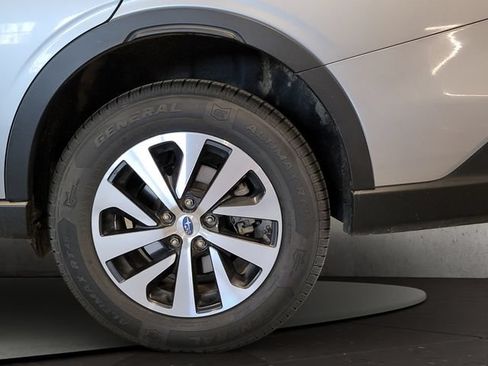 Used 2021 Subaru Outback Premium AWD/4WD image 29
