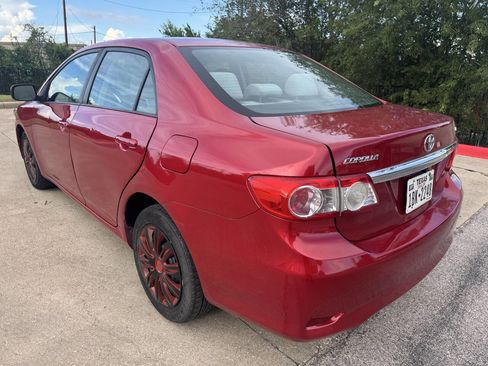 Used 2011 Toyota Corolla LE FWD image 5