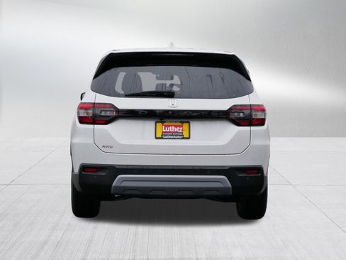 New 2025 Honda Pilot EX-L image 6