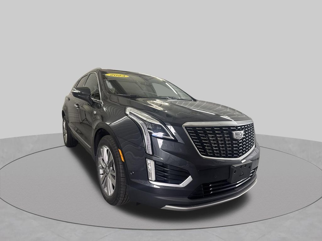 Certified 2023 Cadillac XT5 Premium Luxury w/ Technology Package AWD/4WD image 6