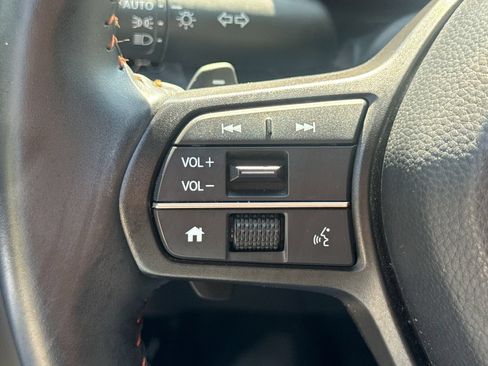Used 2025 Honda CR-V Sport-L image 30