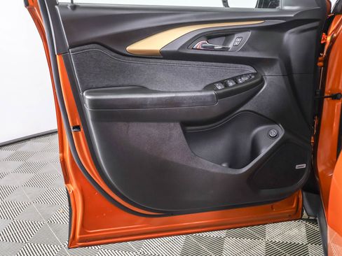 Used 2023 Chevrolet TrailBlazer ACTIV w/ Sun and Liftgate Package image 37