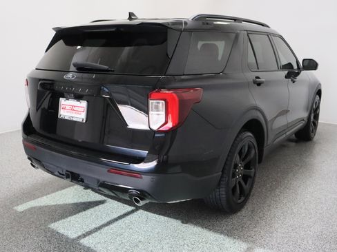 Used 2023 Ford Explorer ST-Line w/ Class IV Trailer Tow Package RWD image 7