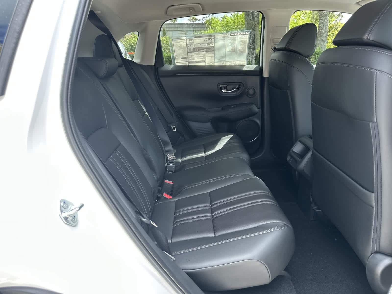 New 2027 Honda HR-V EX-L image 16