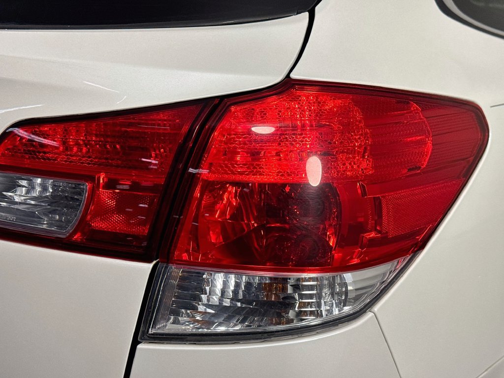 Used 2014 Subaru Outback 2.5i Limited AWD/4WD image 33