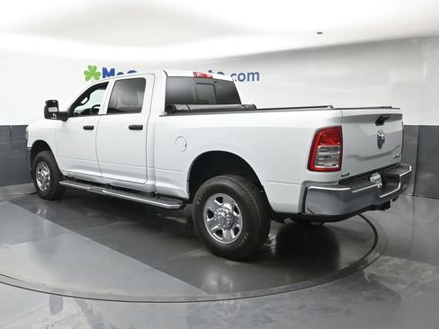 Used 2024 RAM 2500 Tradesman w/ Chrome Appearance Group AWD/4WD image 25