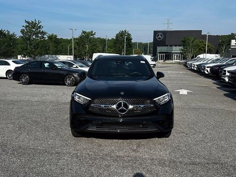 Certified 2025 Mercedes-Benz GLC 350e 4MATIC image 3