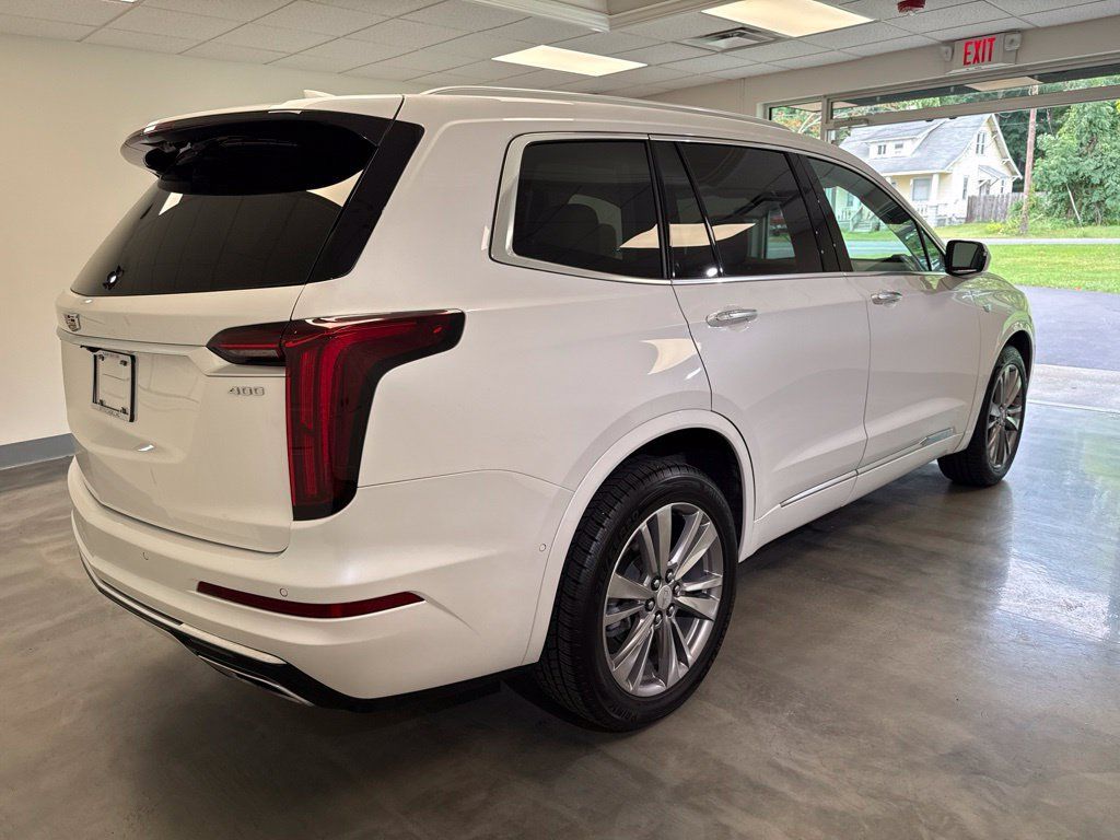 Certified 2023 Cadillac XT6 Premium Luxury w/ Technology Package AWD/4WD image 2