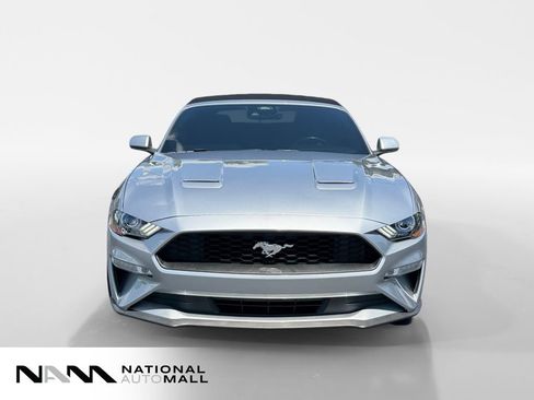 Used 2021 Ford Mustang Premium RWD image 8