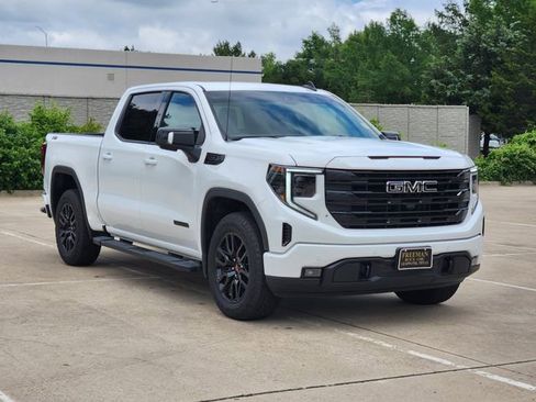 Used 2026 GMC Sierra 1500 Elevation w/ Elevation Premium Package AWD/4WD image 3