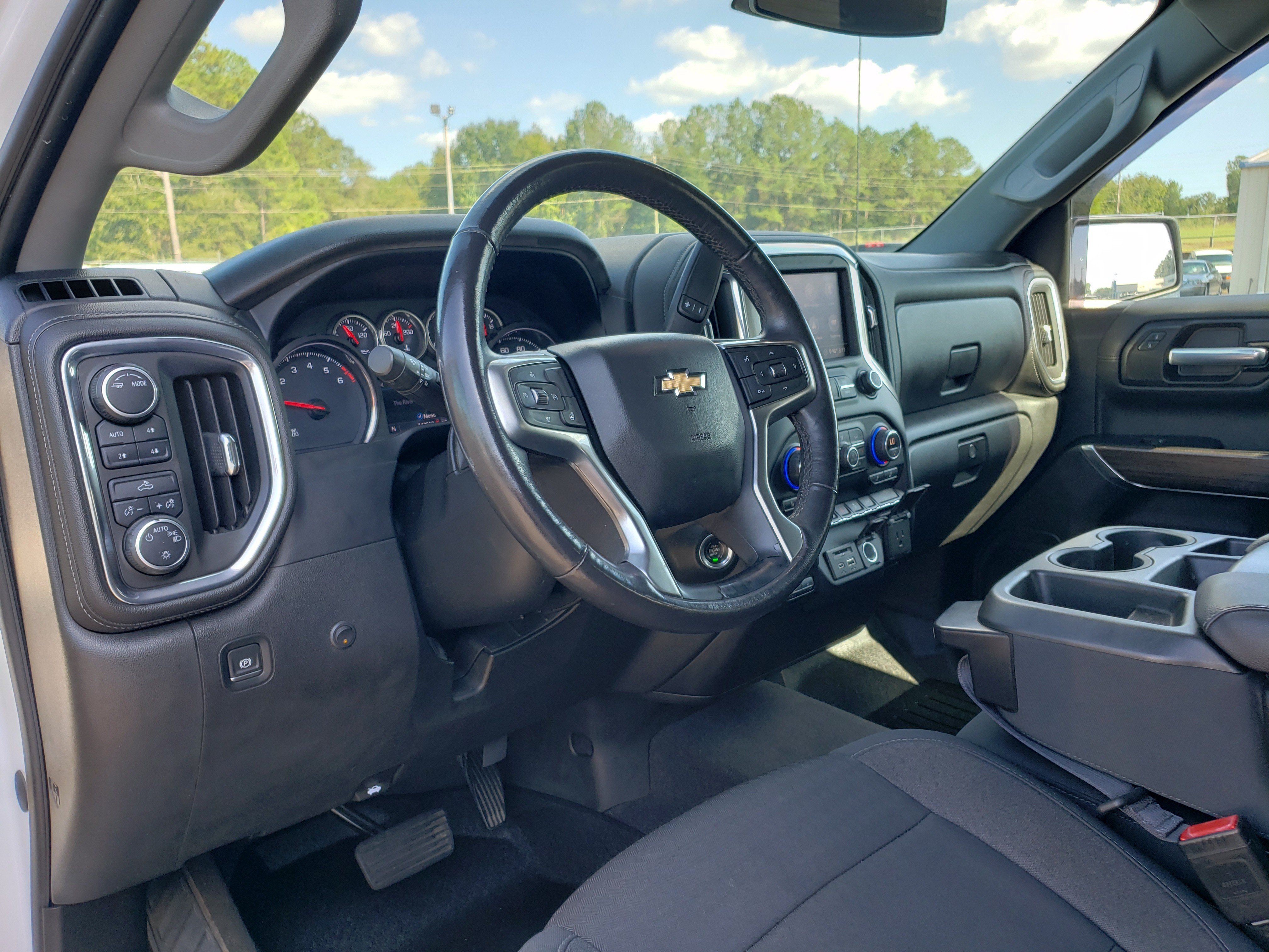 Used 2020 Chevrolet Silverado 1500 LT w/ All-Star Edition AWD/4WD image 23