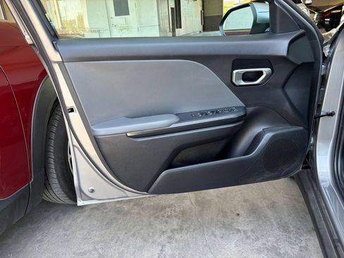 Used 2025 Kia K4 FWD image 15