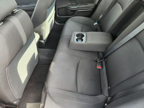 Used 2016 Honda Civic EX image 30