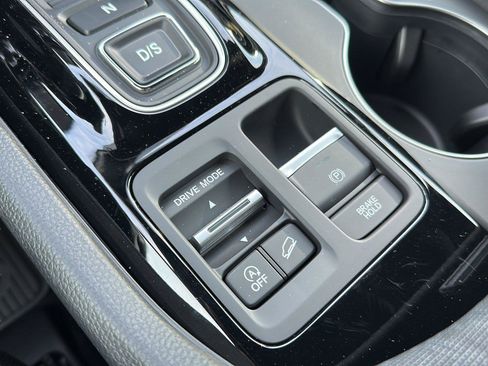 New 2026 Honda Pilot Sport image 21