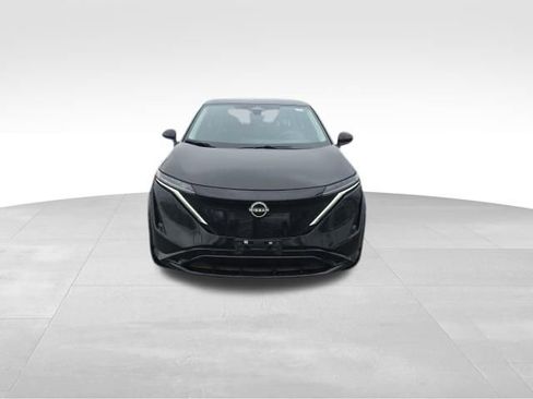 Used 2023 Nissan Ariya AWD image 13