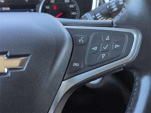 Used 2020 Chevrolet Equinox LT image 25