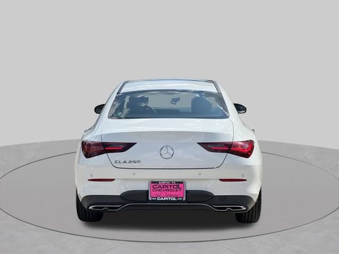 Used 2025 Mercedes-Benz CLA 250 image 4