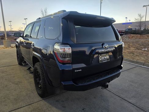 Used 2021 Toyota 4Runner SR5 image 5