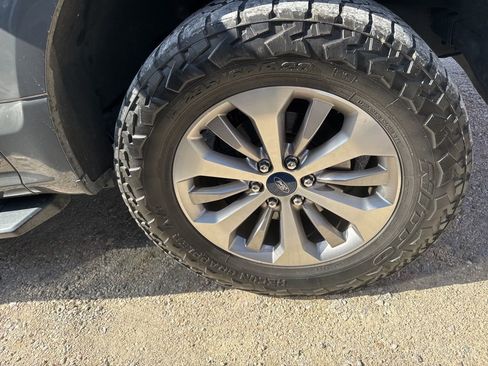 Used 2018 Ford F150 XL w/ Equipment Group 101A Mid image 14