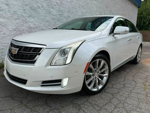 Used 2016 Cadillac XTS Luxury w/ Driver Awareness Package FWD image 2