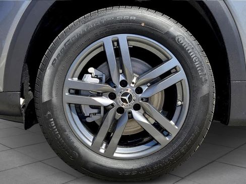 New 2025 Mercedes-Benz GLB 250 4MATIC image 15