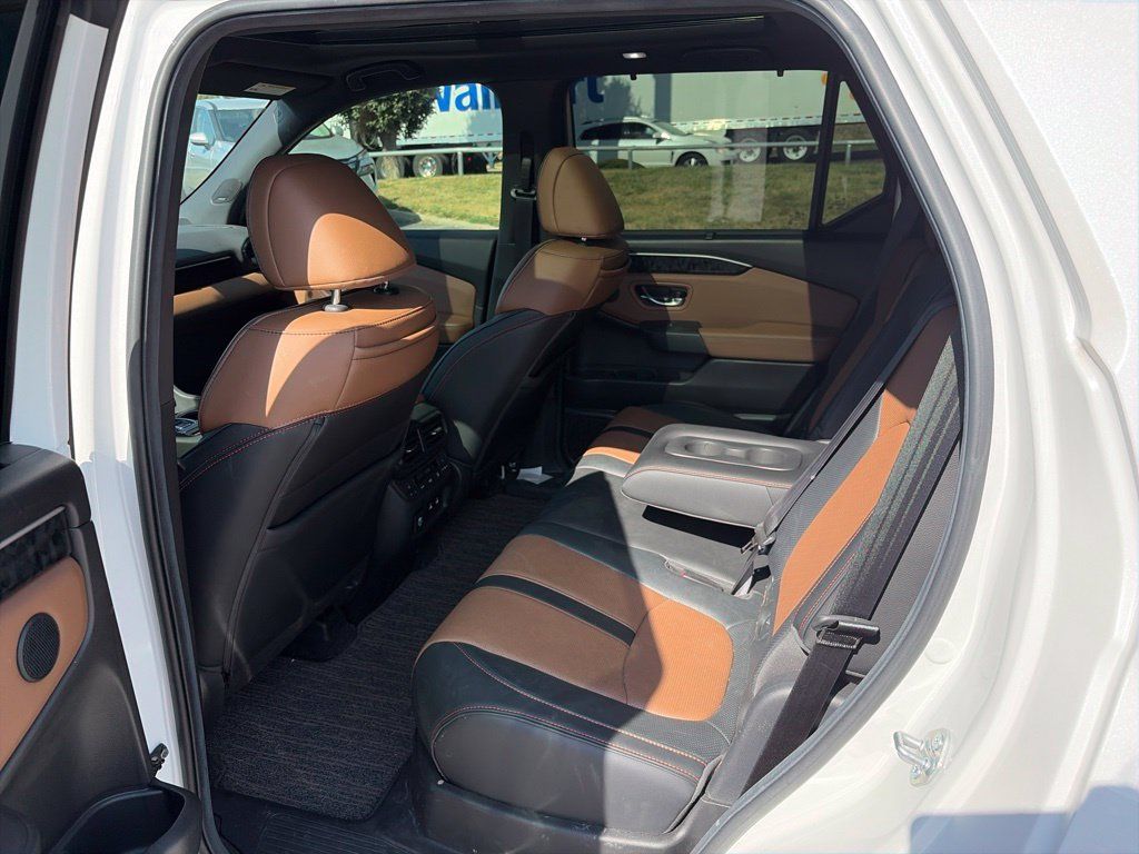 Used 2026 Honda Passport TrailSport Elite image 9