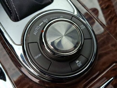 Used 2020 Nissan Armada SL w/ Premium Package AWD/4WD image 26