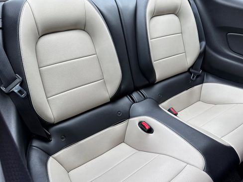 Used 2015 Ford Mustang Premium RWD image 17