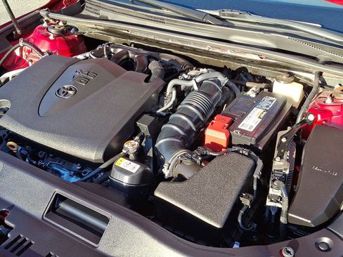 Used 2021 Toyota Avalon XLE w/ Moonroof Package image 28