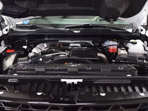 Used 2026 Chevrolet Silverado 2500 ZR2 AWD/4WD image 30