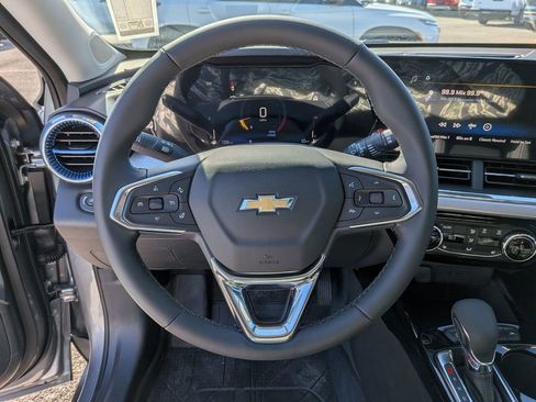 New 2026 Chevrolet Trax LT w/ Driver Confidence Package image 18