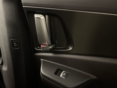 New 2026 Kia Carnival SX image 15