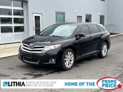 Used 2013 Toyota Venza LE w/ LE Convenience Pkg
