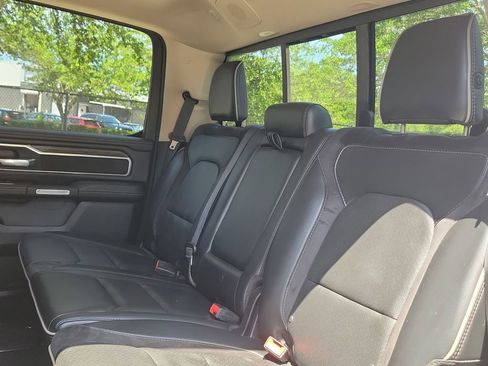 Used 2019 RAM 1500 Laramie RWD image 12