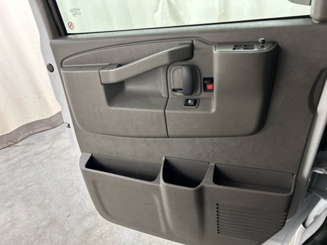 Used 2025 Chevrolet Express 2500 w/ Driver Convenience Package RWD image 12