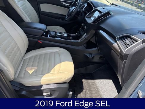 Used 2019 Ford Edge SEL w/ Equipment Group 201A AWD/4WD image 13