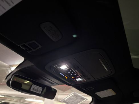 New 2026 Lincoln Nautilus Reserve AWD/4WD image 26