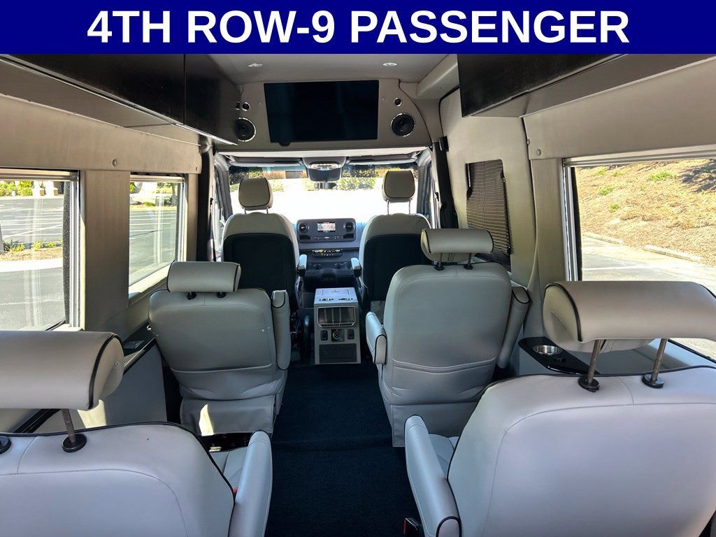 Used 2022 Mercedes-Benz Sprinter 2500 image 60