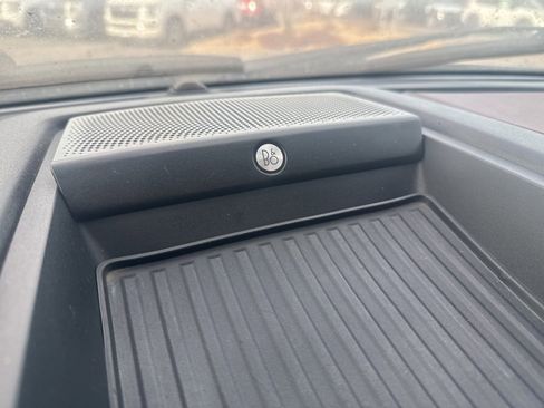 Used 2019 Ford F350 Platinum w/ Platinum Ultimate Package image 14