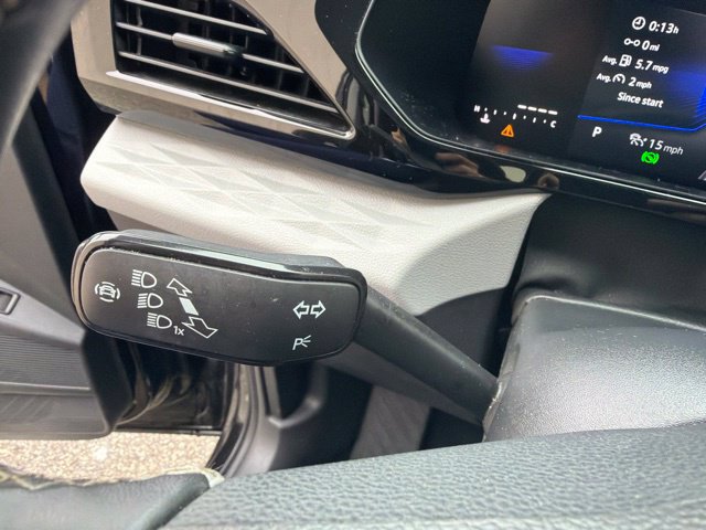 Used 2024 Volkswagen Taos S FWD image 25