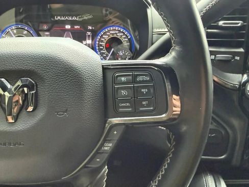 Used 2022 RAM 2500 Limited AWD/4WD image 24