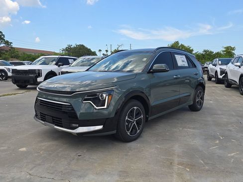 New 2026 Kia Niro FWD image 4