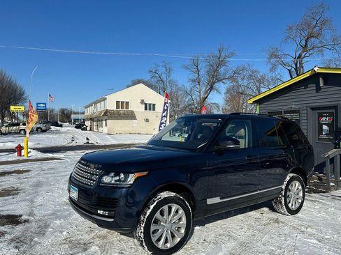 Used 2017 Land Rover Range Rover HSE image 3