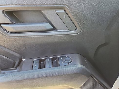 Used 2025 Chevrolet Colorado W/T w/ WT Convenience Package II image 21