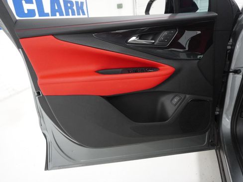 New 2025 Chevrolet Blazer EV RS image 13