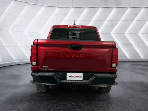 Used 2024 Chevrolet Colorado W/T w/ WT Convenience Package RWD image 5