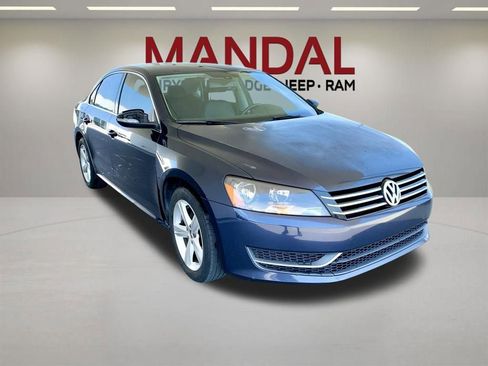 Used 2012 Volkswagen Passat 2.5 SE FWD image 3